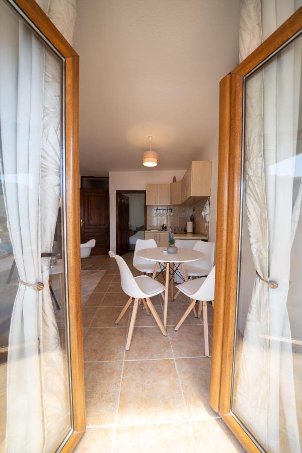 Apartments Franovic Perast Bagian luar foto