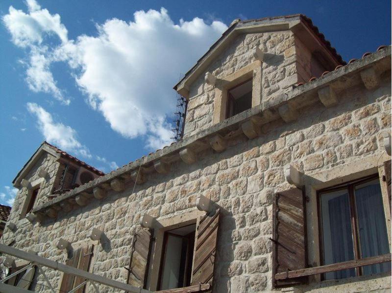 Apartments Franovic Perast Bagian luar foto